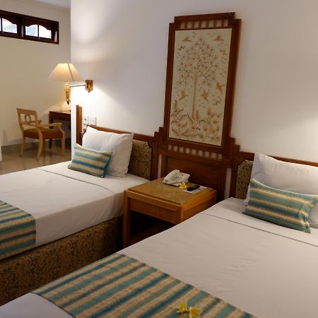 Seminyak Paradiso Hotel Екстер'єр фото