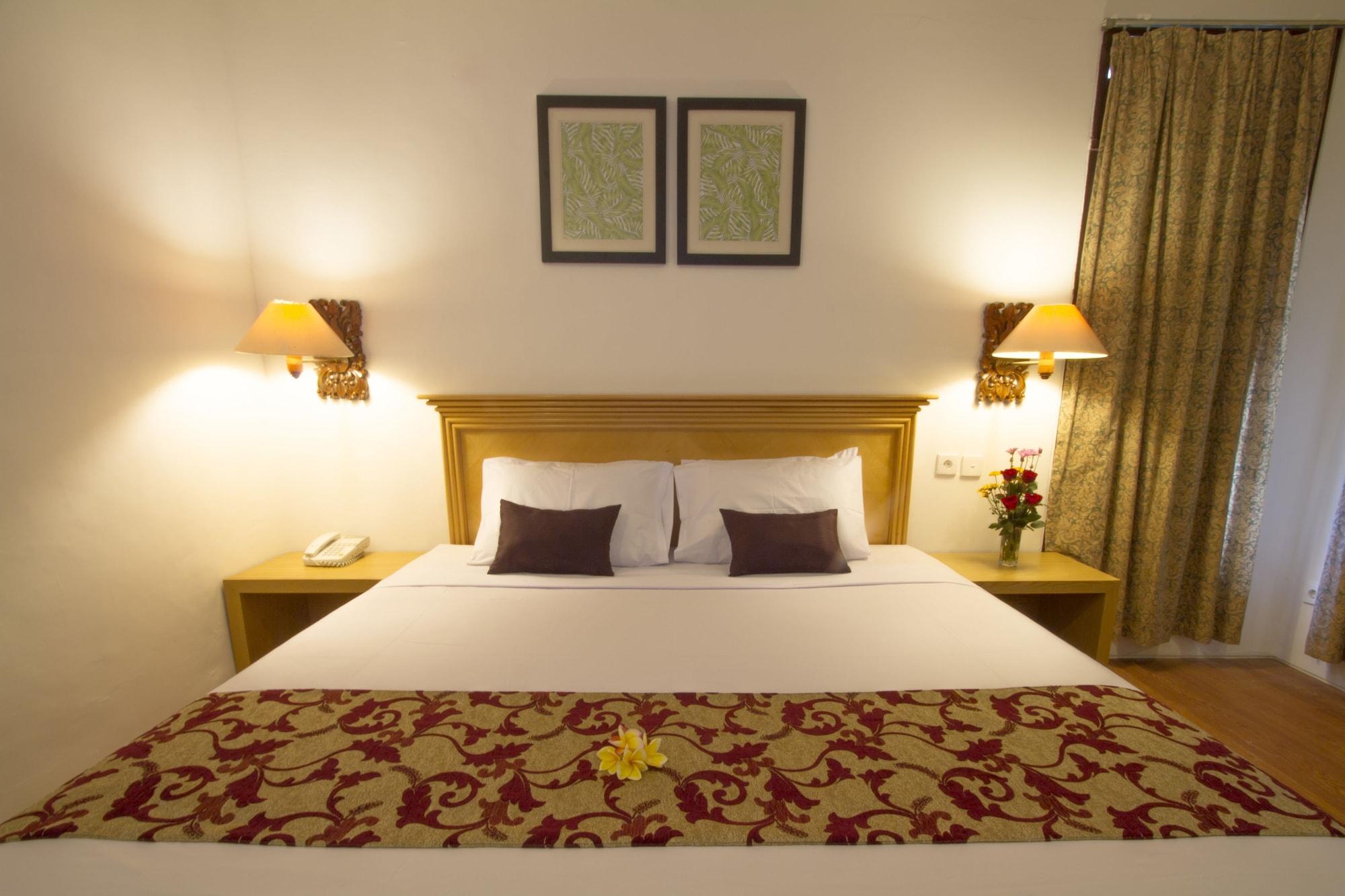 Seminyak Paradiso Hotel Екстер'єр фото