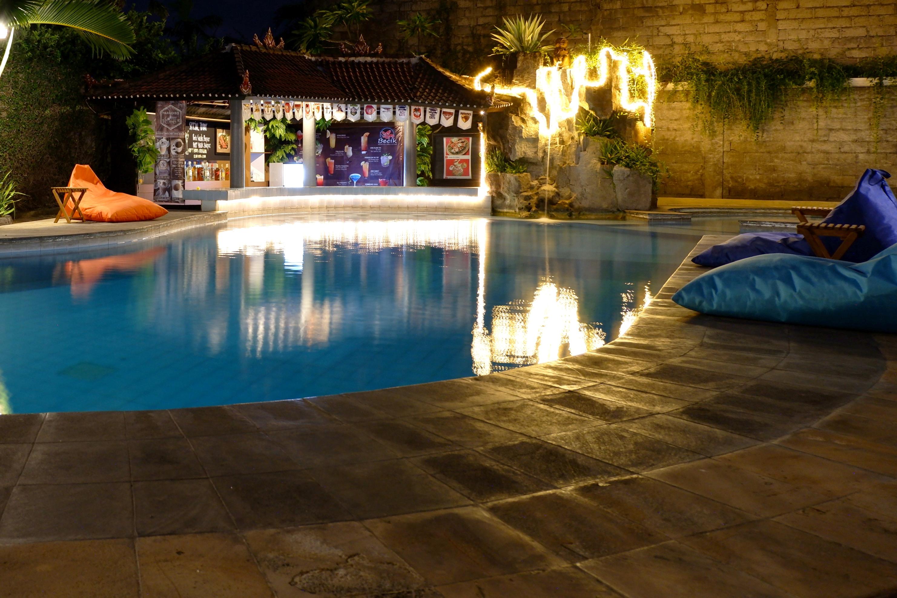 Seminyak Paradiso Hotel Екстер'єр фото