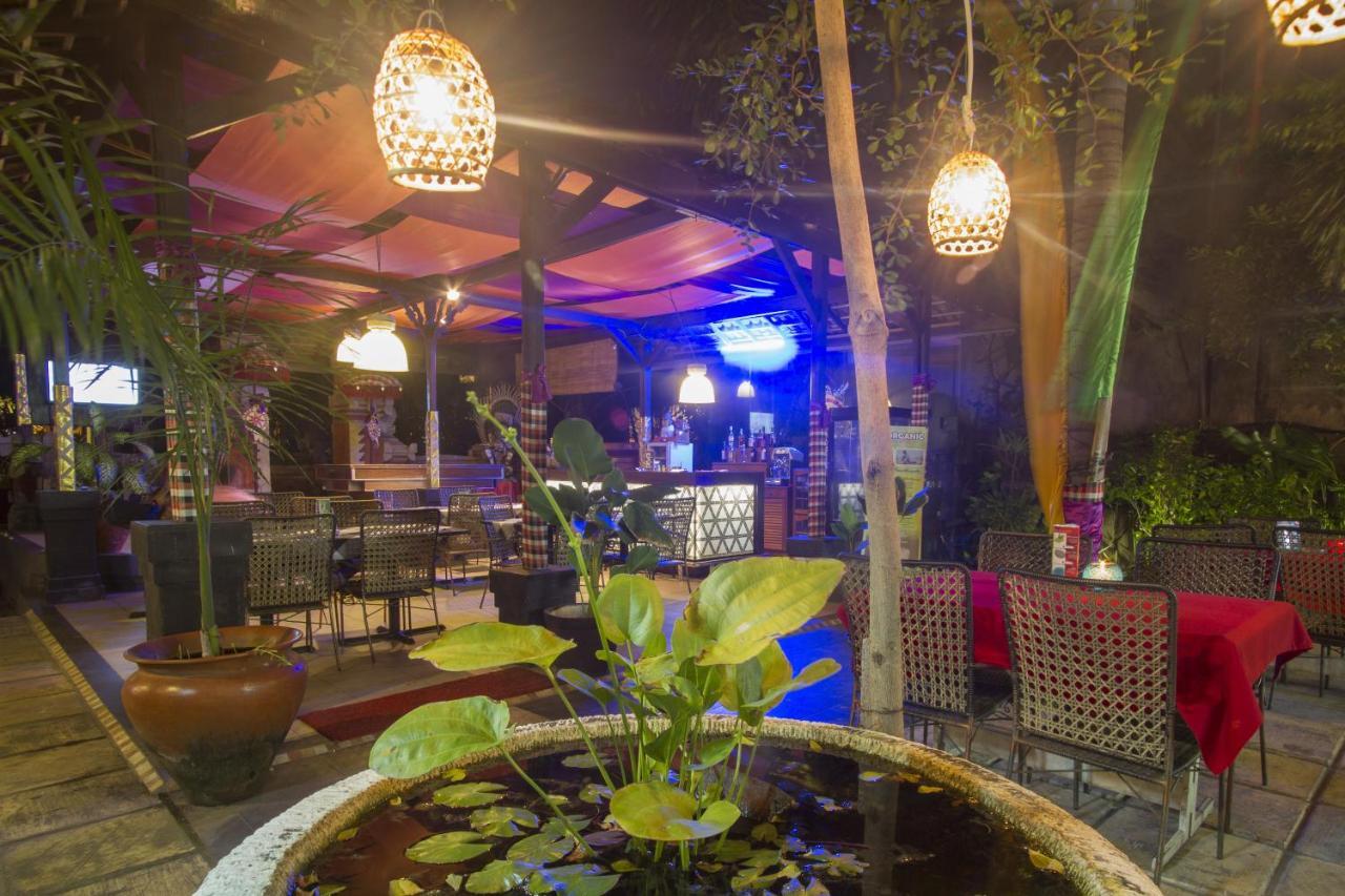 Seminyak Paradiso Hotel Екстер'єр фото